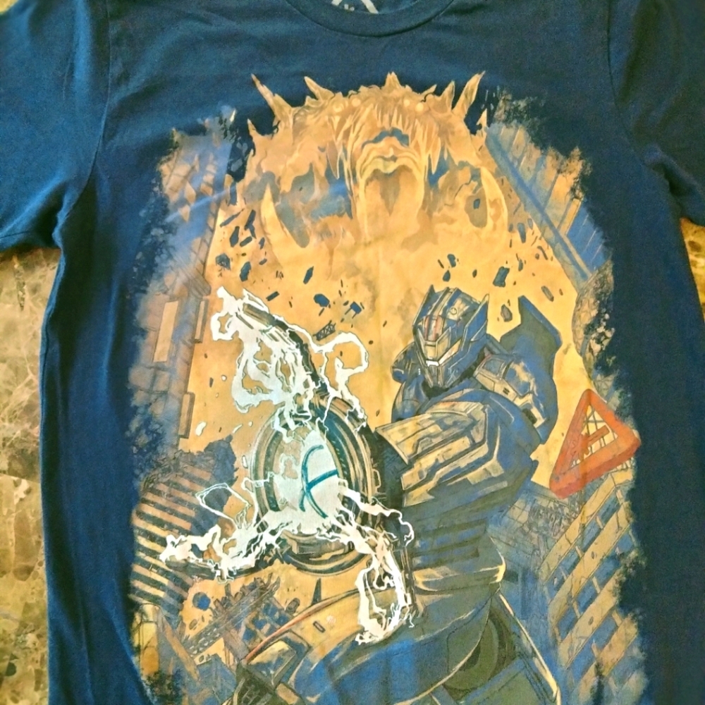 Pacific rim uprising Men's t-shirt Medium. Great Condition.